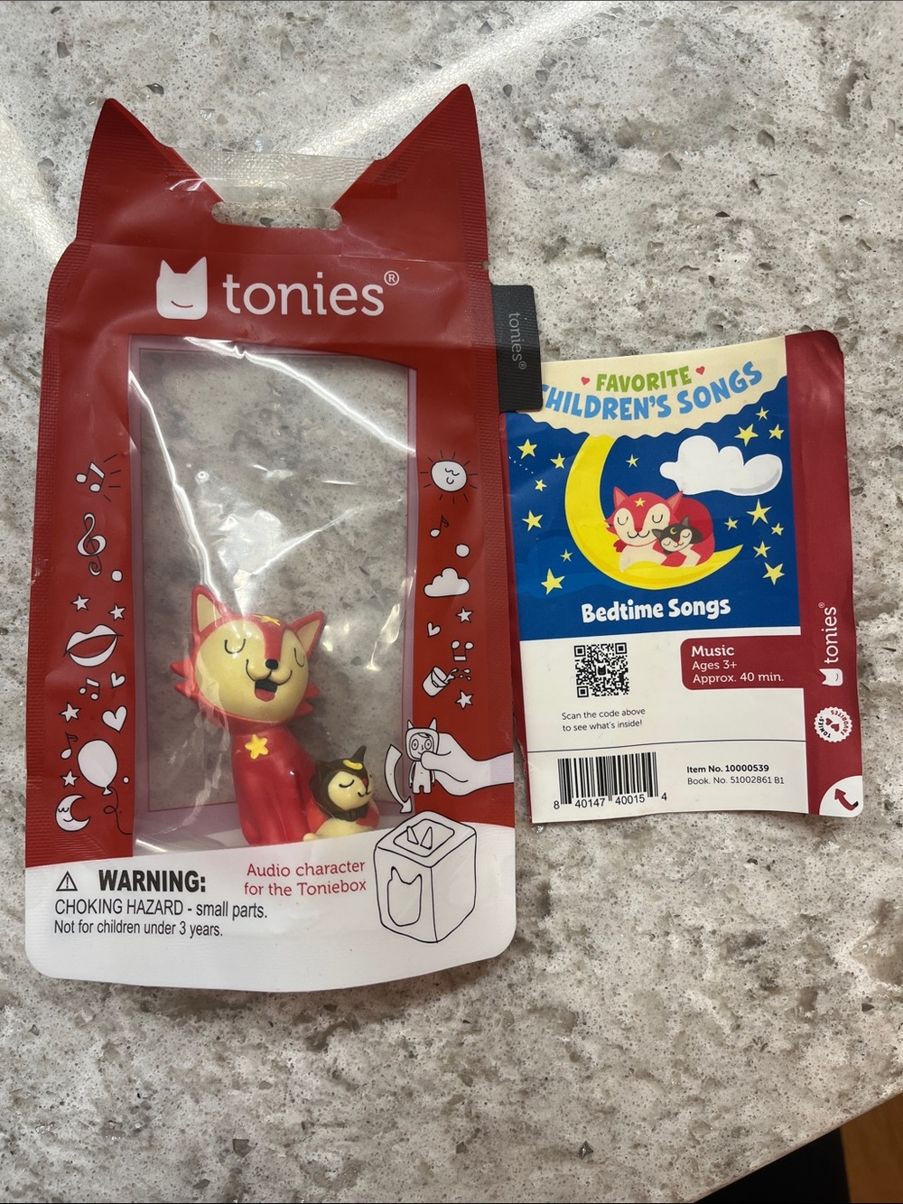 Tonies Red Fox Tonie Figure with Children's Songs Booklet